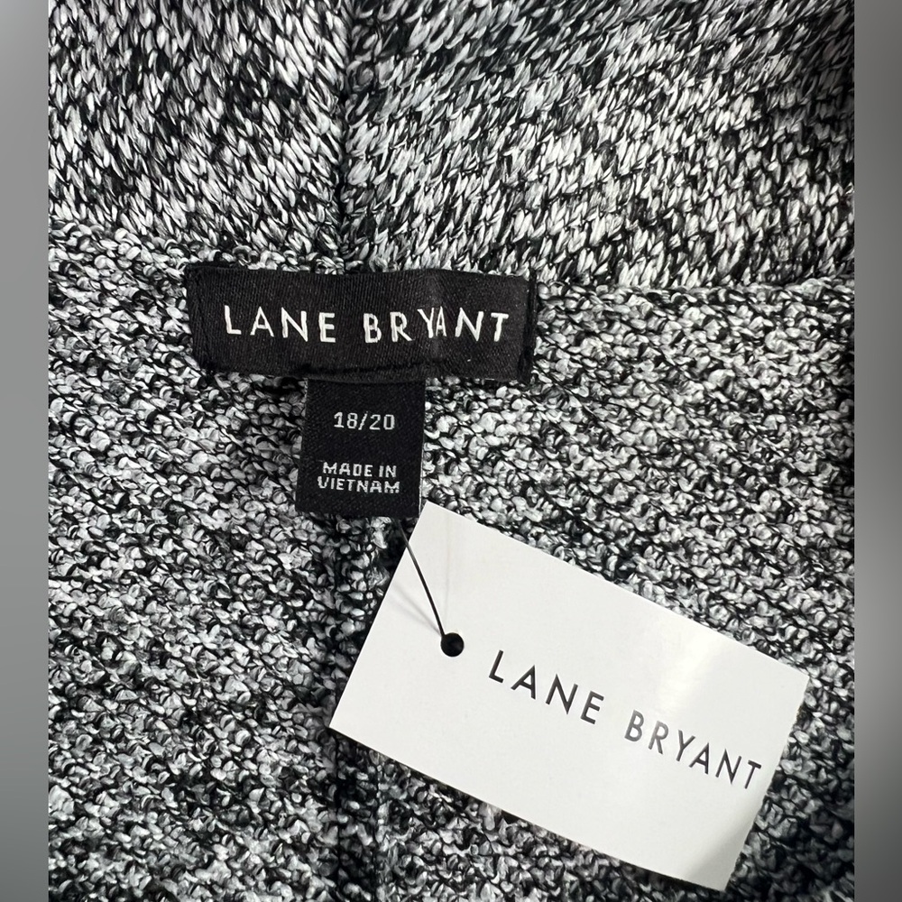 Lane Bryant Sweatshirt cowl neck boucle black white 18/20 Size NWT - Picture 5 of 8